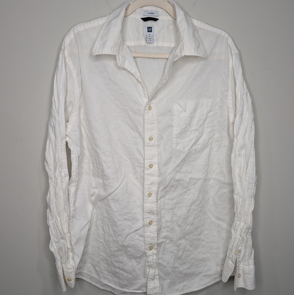 GAP Men’s Classic White Button-Down Shirt | Size XL | 100% Cotton